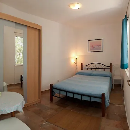 Apartman Wonderful Visinisce With Terrace And Sea Views *