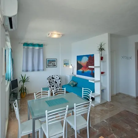 Wonderful Visinisce With Terrace And Sea Views Apartman